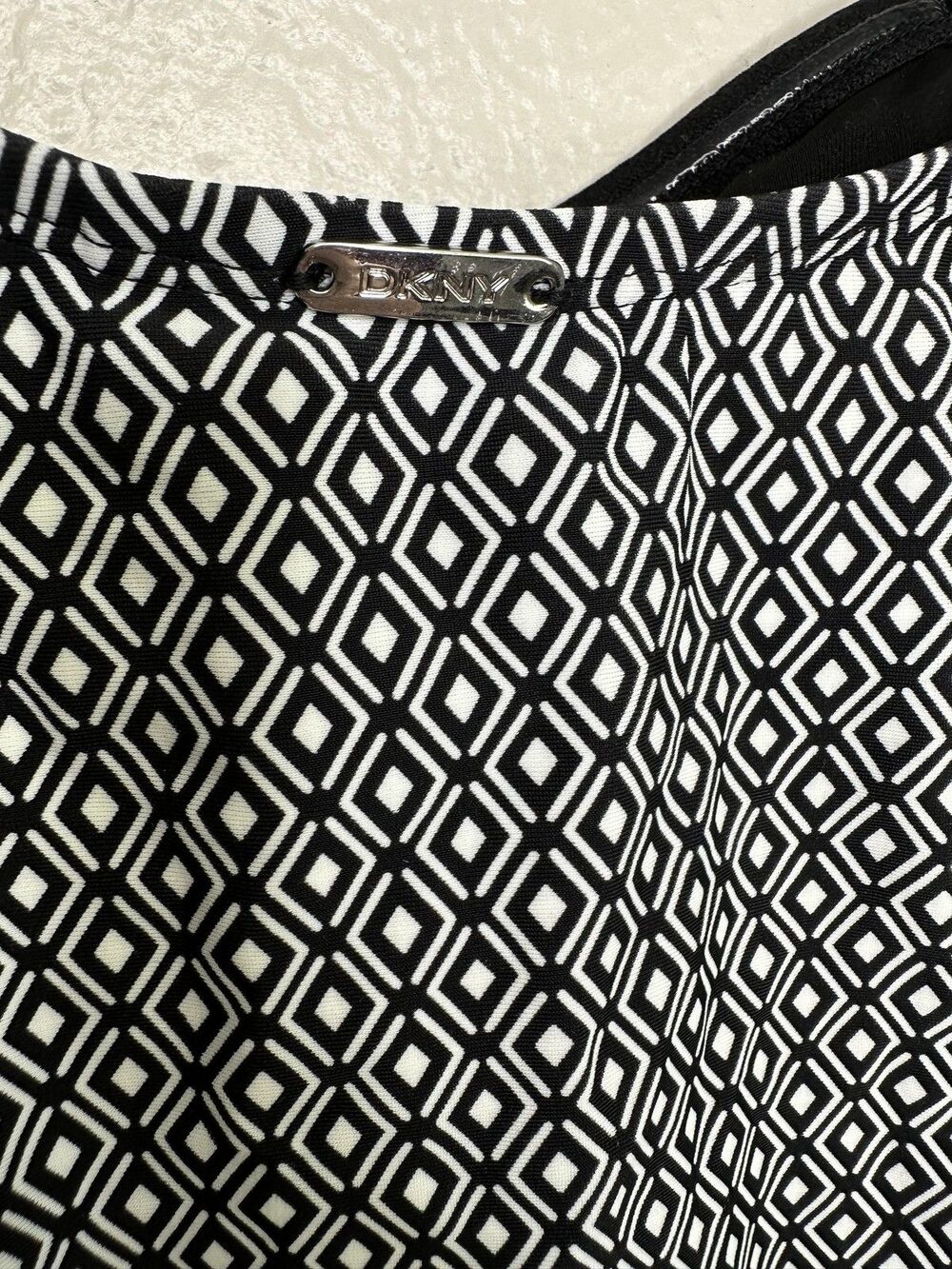 NEW DKNY Swimsuit Womens Medium Black White One Piece Geometric Stretch Ocean - Picture 6 of 7